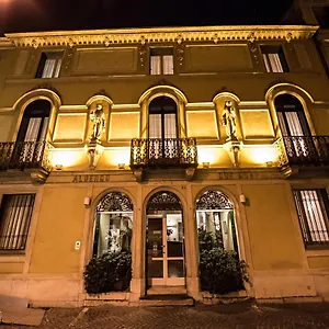 Due Mori 2*, Vicenza Italien
