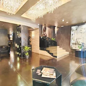 Berg Luxury 4*, Rom Italien