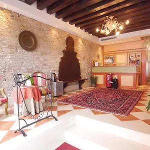 Hotel Ca' Dei Polo ***